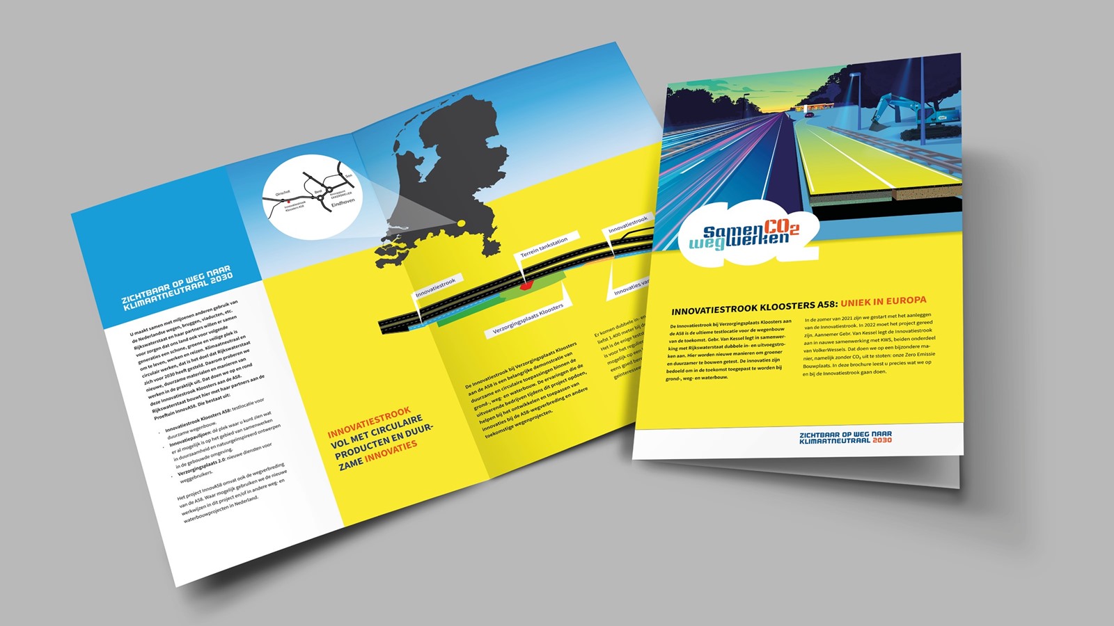 De campagnebrochure van SamenCO2Wegwerken: opengeslagen, met de CO2-wolk, de gele weg en de uitleg over de innovatiestrook